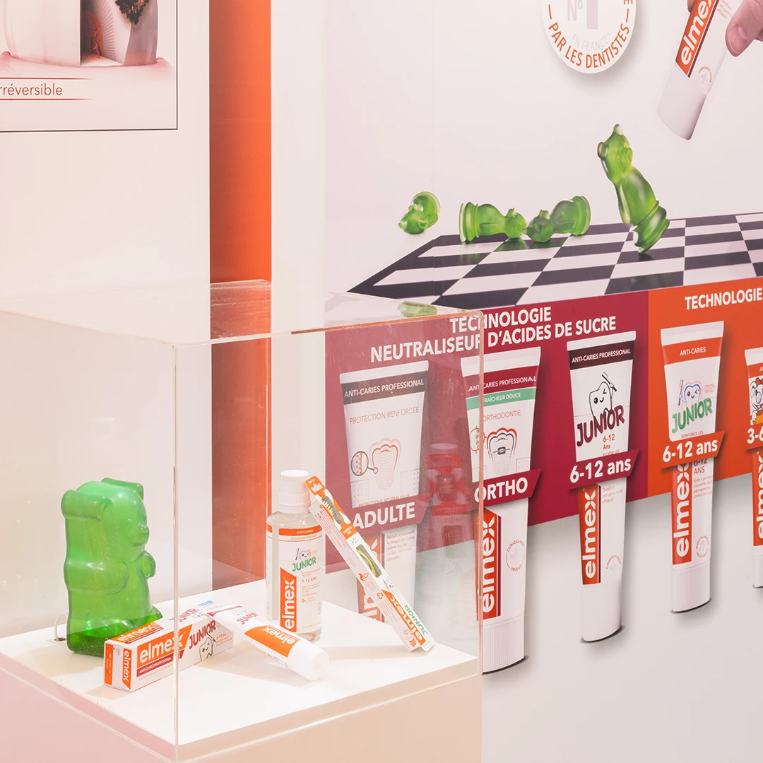 La petite figurine bonbon pour coller à la campagne de pub