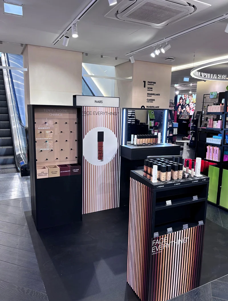 NARS Corner Opéra NARS Corner Opéra