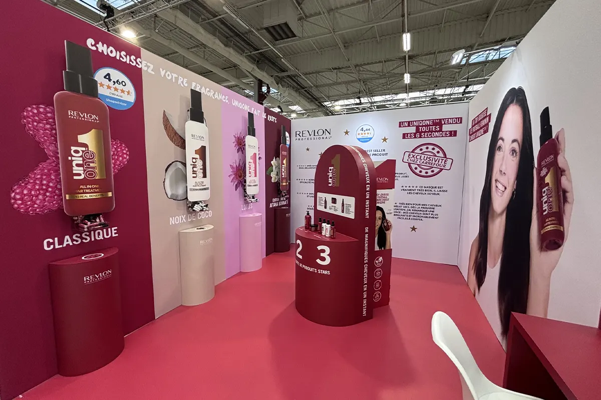 Création du Stand Revlon Création du Stand Revlon